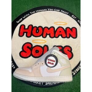 Jordan 1 Mid ‘White Guava Ice’|Size 11.5M